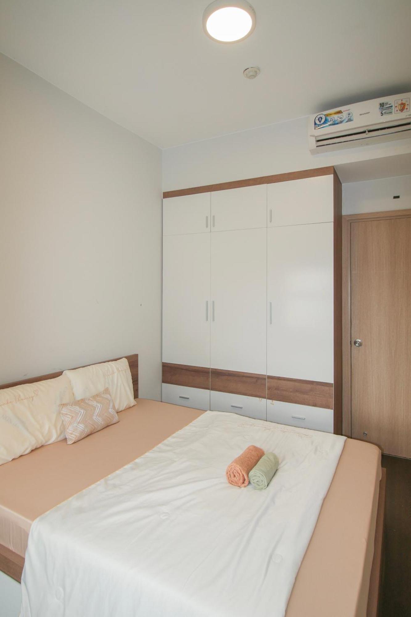Vip-can Goc Sieu Thoang-gym Va Ho Boi Mien Phi-gia Tot Gan San Bay Apartment